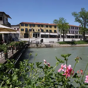 ** Hotel Campana Italie