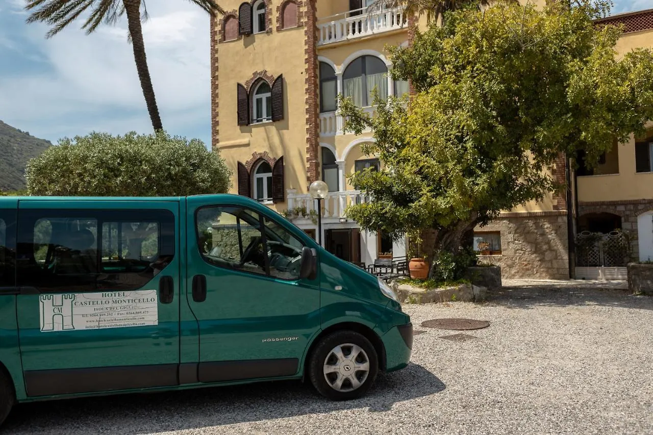 ***  ג'יליו פורטו Hotel Castello Monticello איטליה